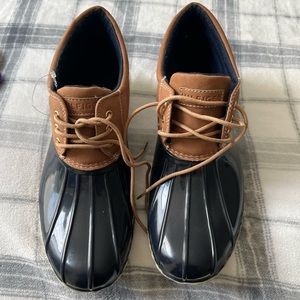 Brand new Womens Duck boots
